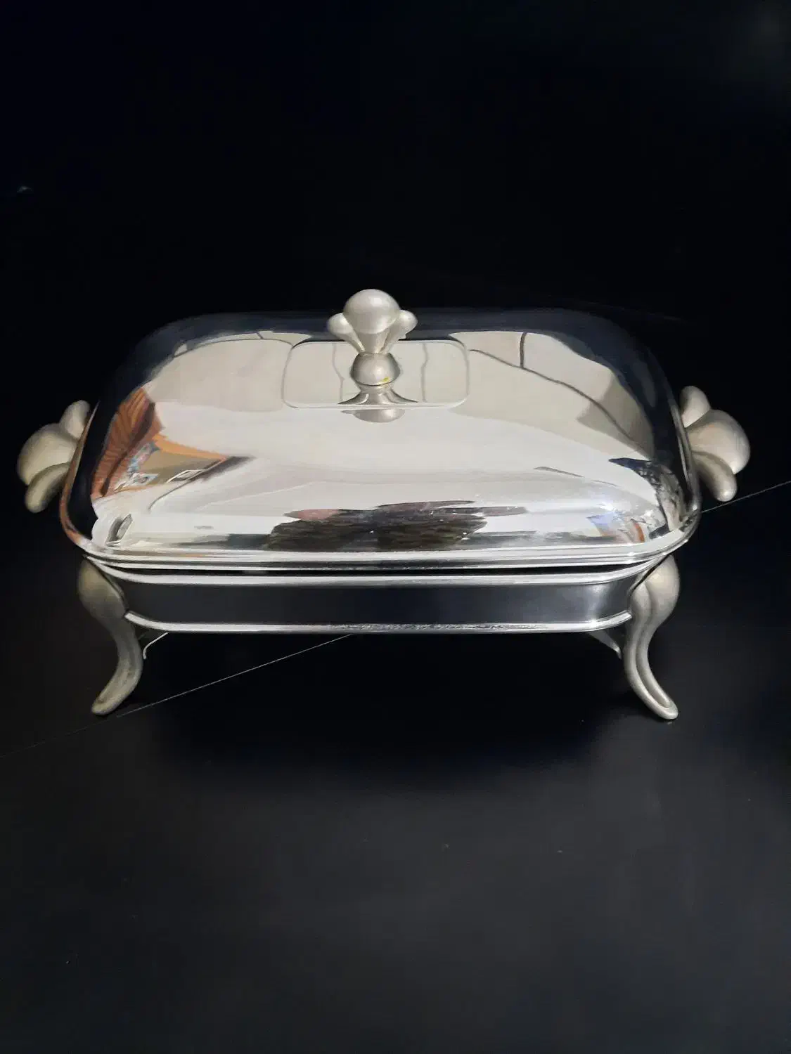 یک عددسوفله خوری استیل حراج شد|ظروف سرو و پذیرایی|الیگودرز, |دیوار