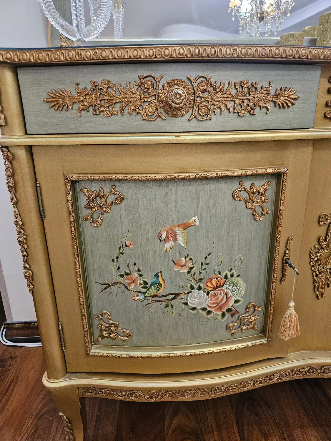 آینه کنسول نقاشی شده|بوفه، ویترین، کنسول|تهران, خواجه نصیر طوسی|دیوار