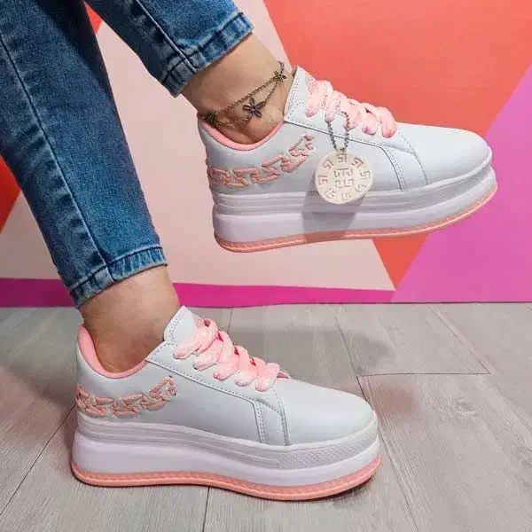 کفش مدرسه|کیف، کفش، کمربند|چابهار, |دیوار