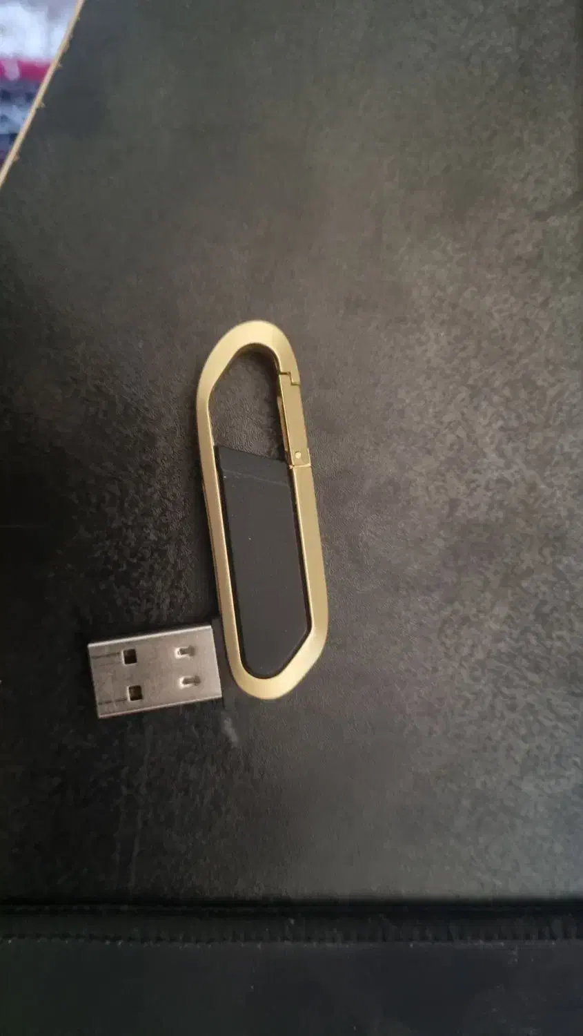 فلش 32|قطعات و لوازم جانبی رایانه|سنندج, |دیوار