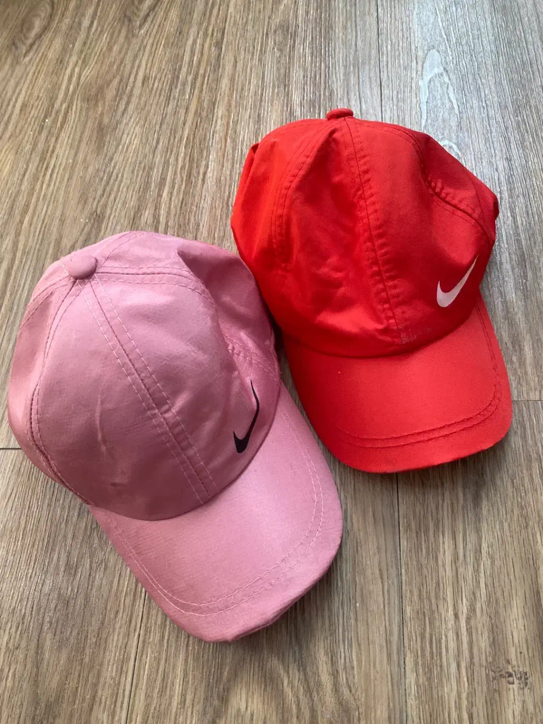 کیف و کلاه آفتابی|کیف، کفش، کمربند|هشتگرد, فاز ۱ مهستان|دیوار