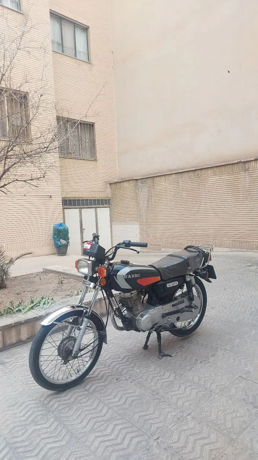 موتور رهرو ۱۲۵ کاربرات ۹۵|موتورسیکلت|فردیس, سرحدی|دیوار