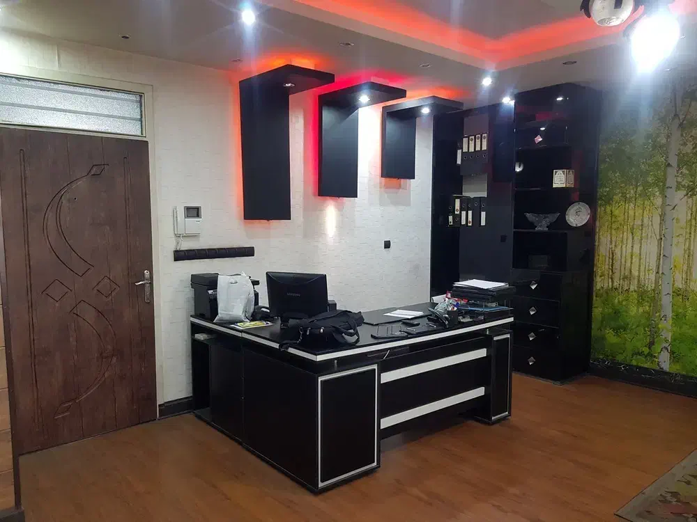 دفتر لاکچری در. جهانشهر از ما ، کار از شما|اجارهٔ کوتاهمدت دفتر کار و فضای آموزشی|کرج, جهانشهر|دیوار