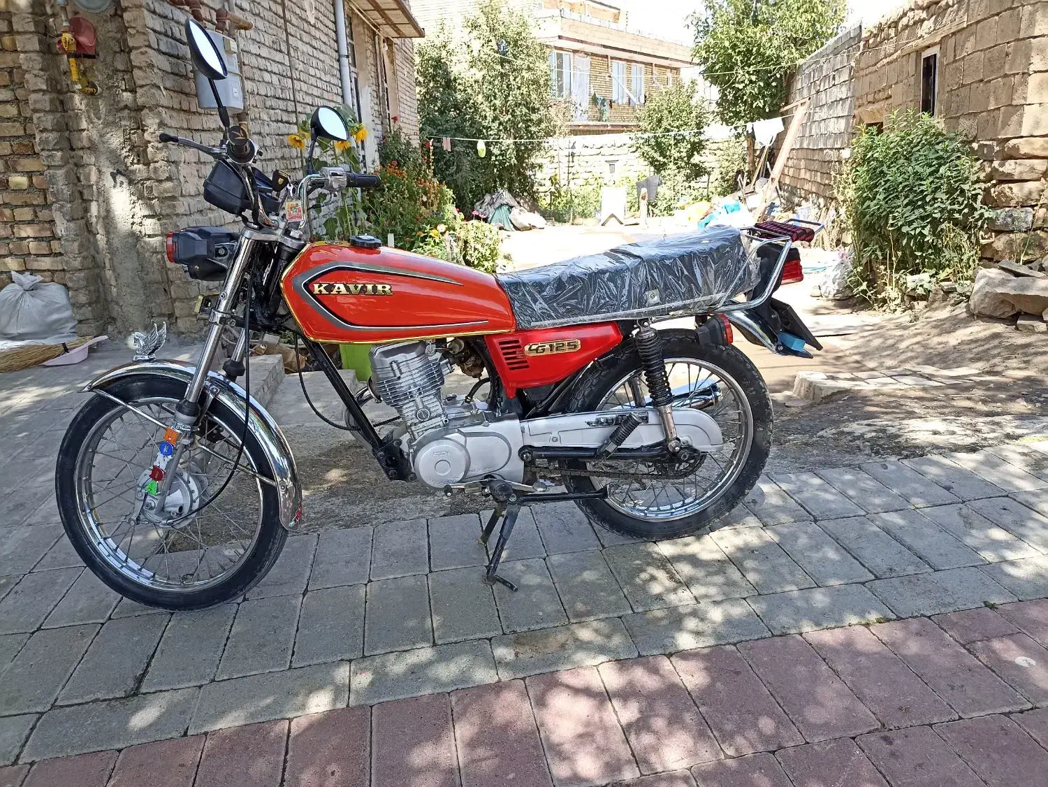 دو تا موتور مزاییده معاوضه با اسب یا گوشی|موتورسیکلت|سیلوانه, |دیوار