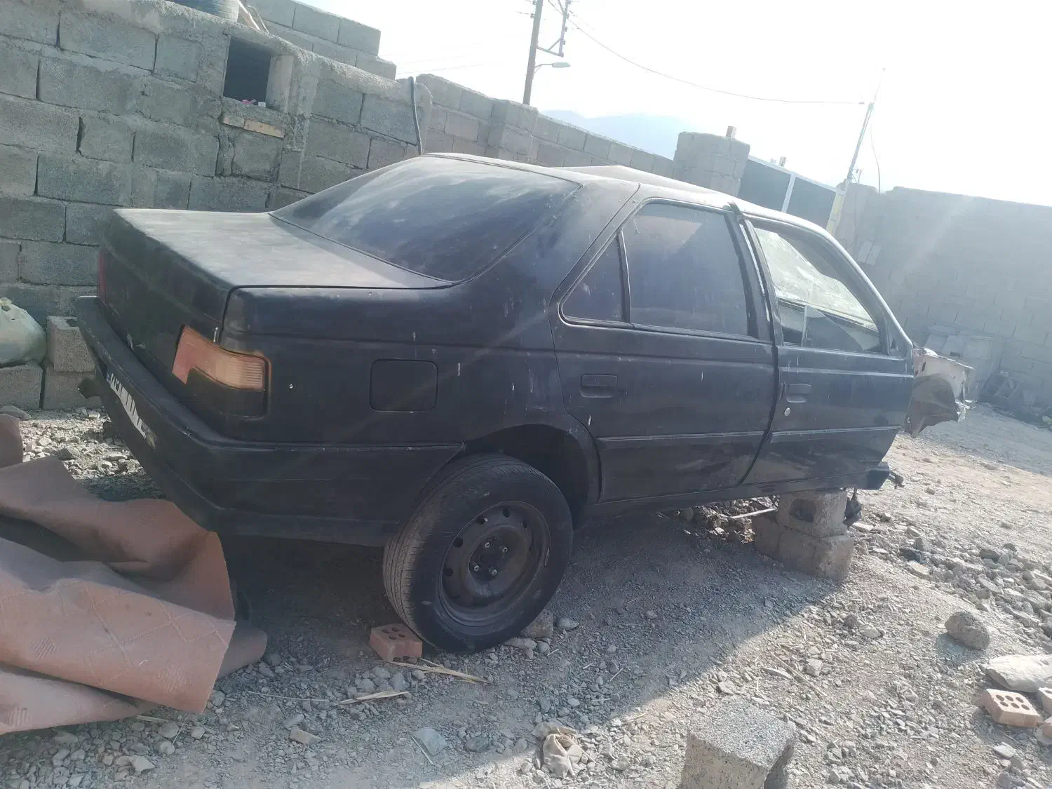 فروش ماشین  ۴۰۵مشکی|خودرو سواری و وانت|گلباف, |دیوار