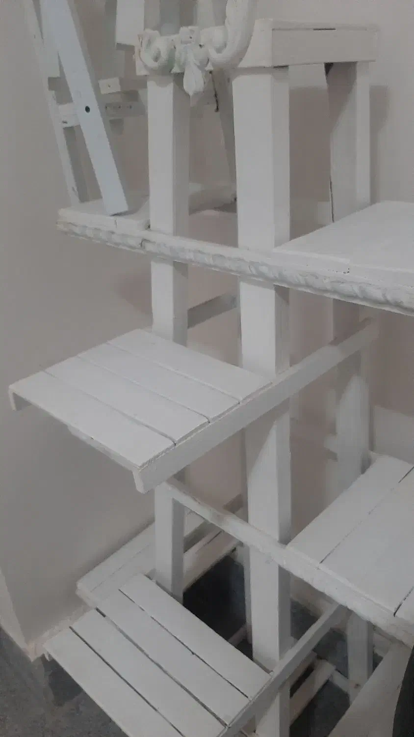 پایه گلدان|صنایع دستی و سایر لوازم تزئینی|گلبهار, شهر جدید گلبهار|دیوار