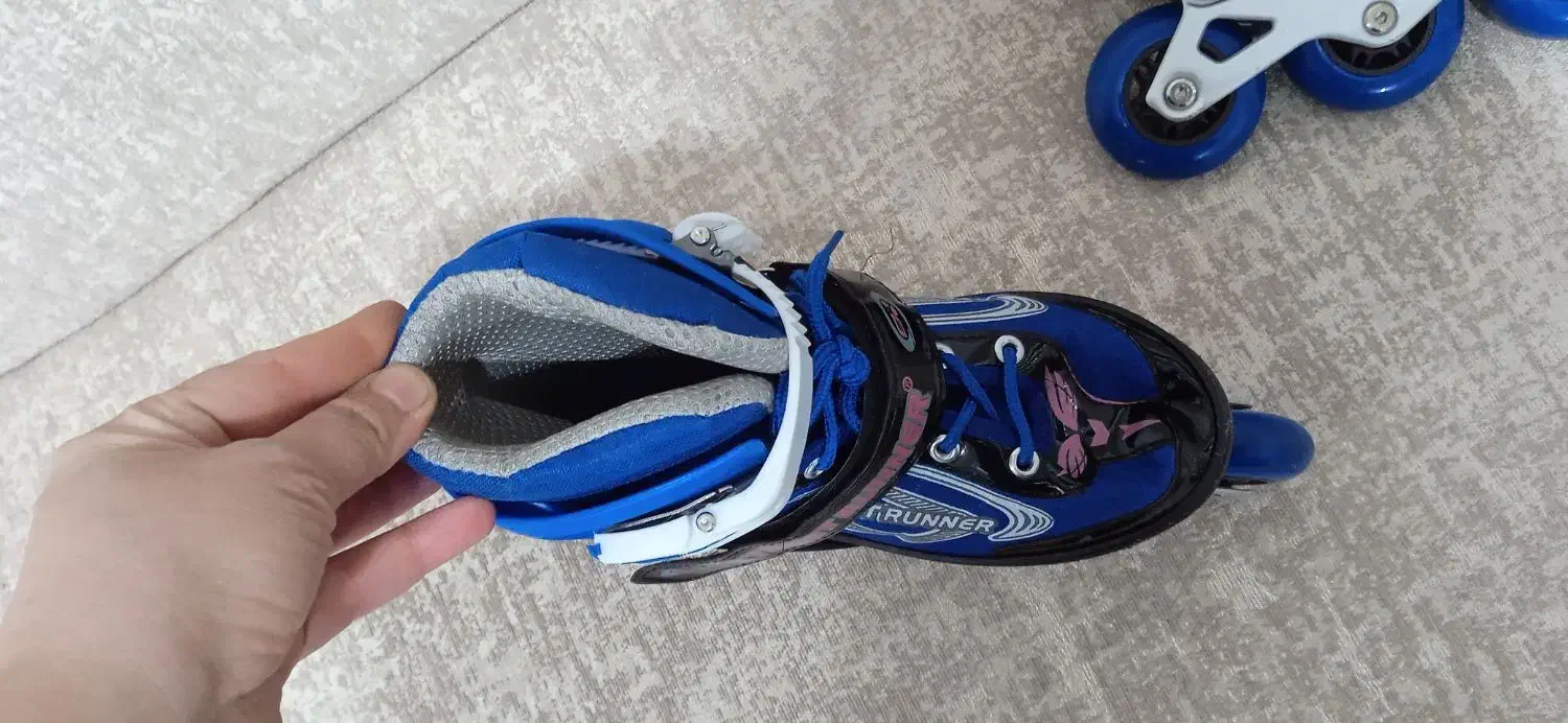 کفش اسکیت|دوچرخه، اسکیت، اسکوتر|تهران, میدان ولیعصر|دیوار