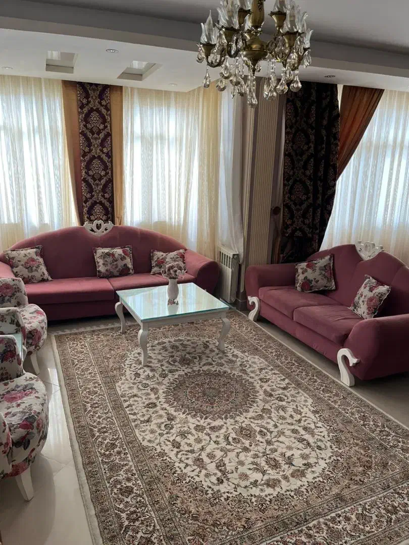 مبل ۷نفره|مبلمان خانگی و میز عسلی|اصفهان, جلفا|دیوار