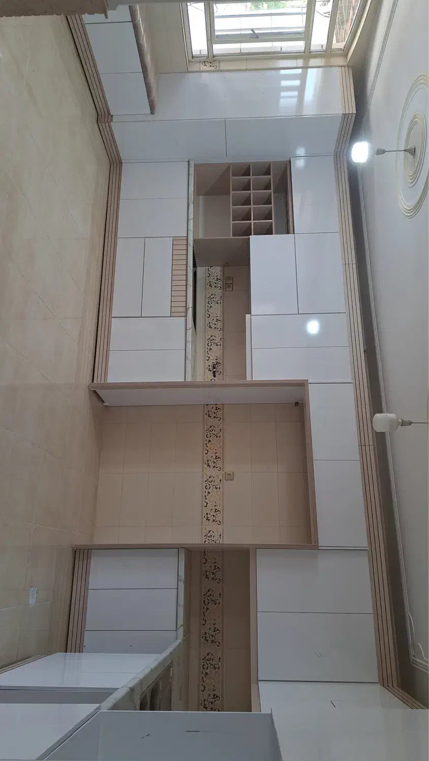 ساخت انواع کابینت کمد دیواری و تخت تاشو دارابی|جاکفشی، کمد، دراور|خرم‌آباد, |دیوار