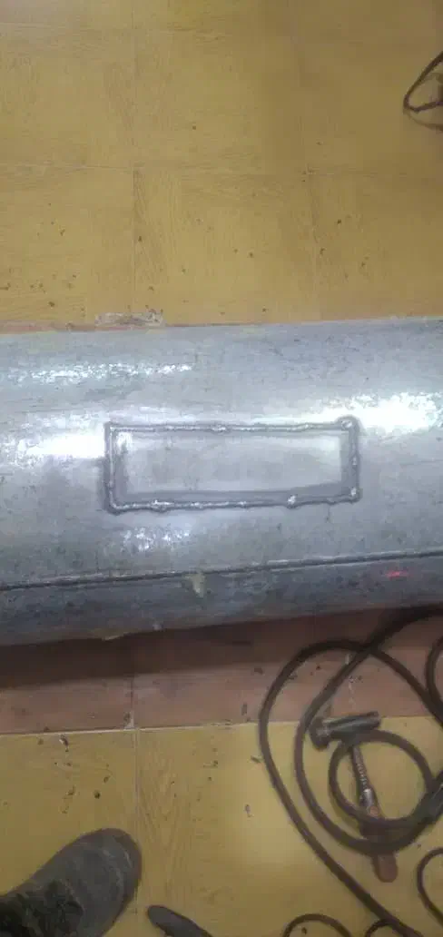 جوشکاری و تعمیرات ابگرمکن های سوراخ و پوسیده|خدمات پیشه و مهارت|خرمشهر, |دیوار