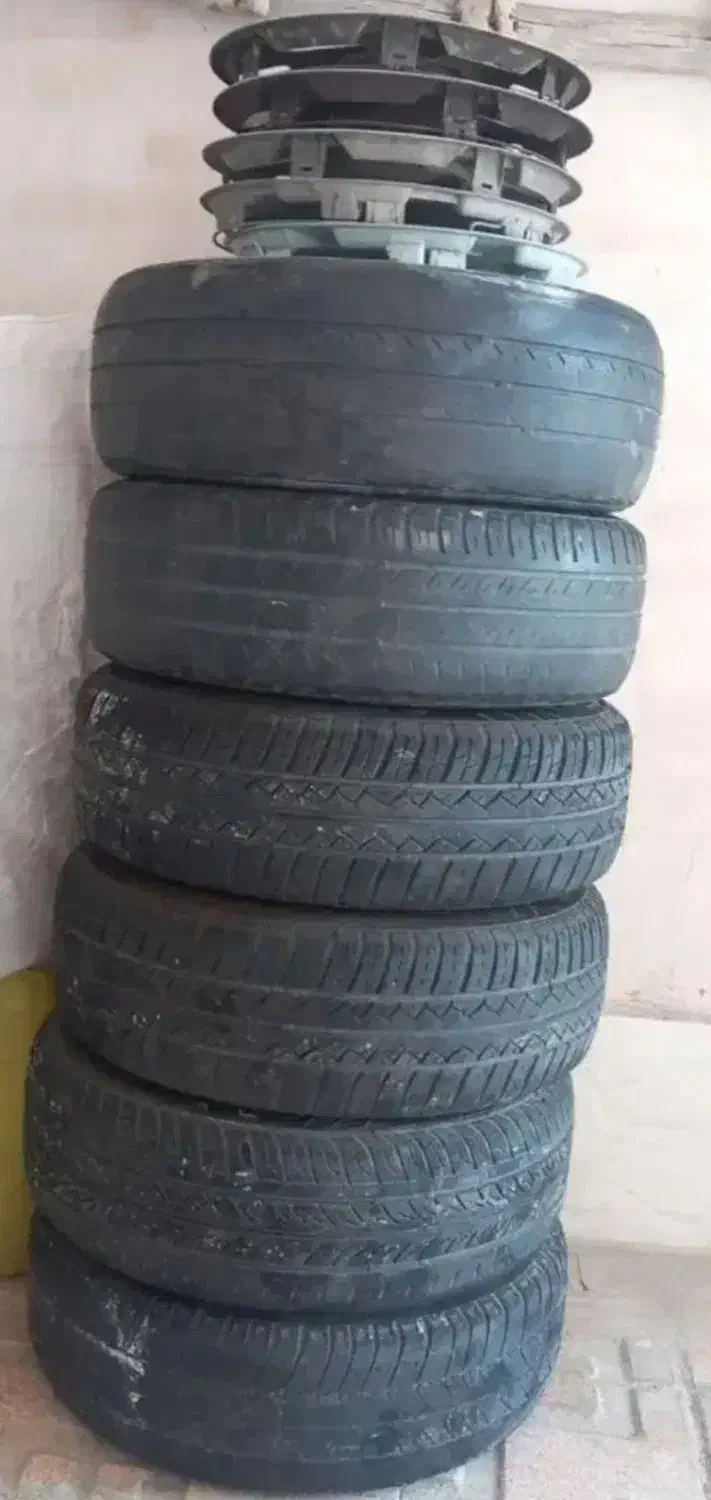 5 عدد تایر و رینگ 14 کاملا سالم|قطعات یدکی و لوازم جانبی|سلماس, |دیوار