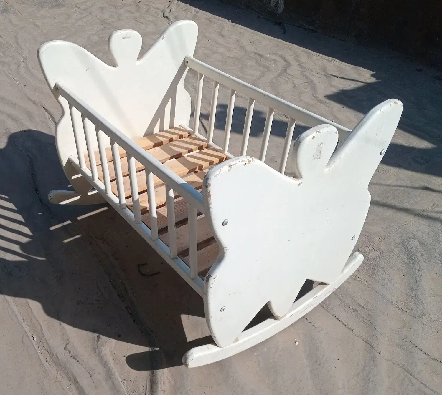 گهواره چوبی|تخت و صندلی بچه|مشهد, دانشجو|دیوار