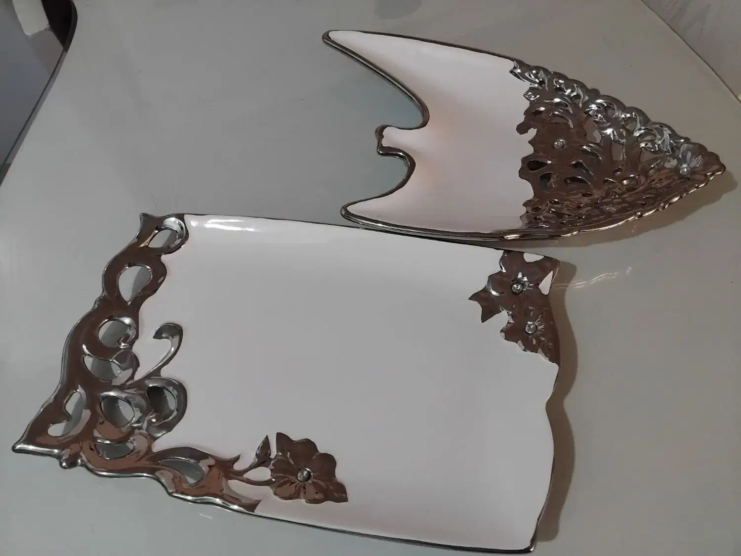 ظروف مجلسی|ظروف سرو و پذیرایی|کاشان, آیت الله سعیدی|دیوار