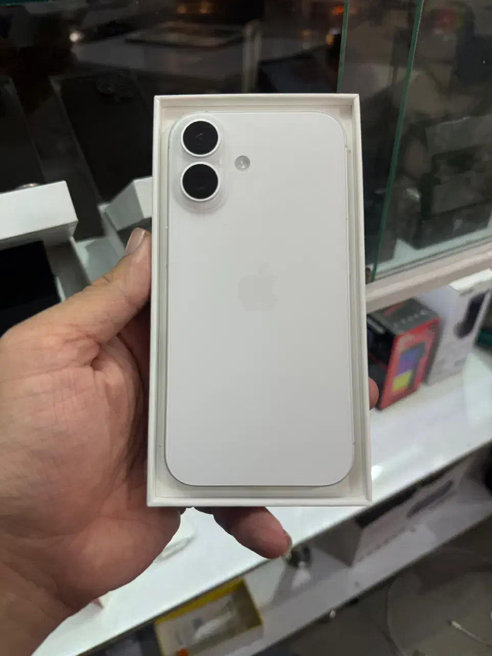 Iphone 16 128G  با گارانتی|موبایل|رشت, لاکانی|دیوار