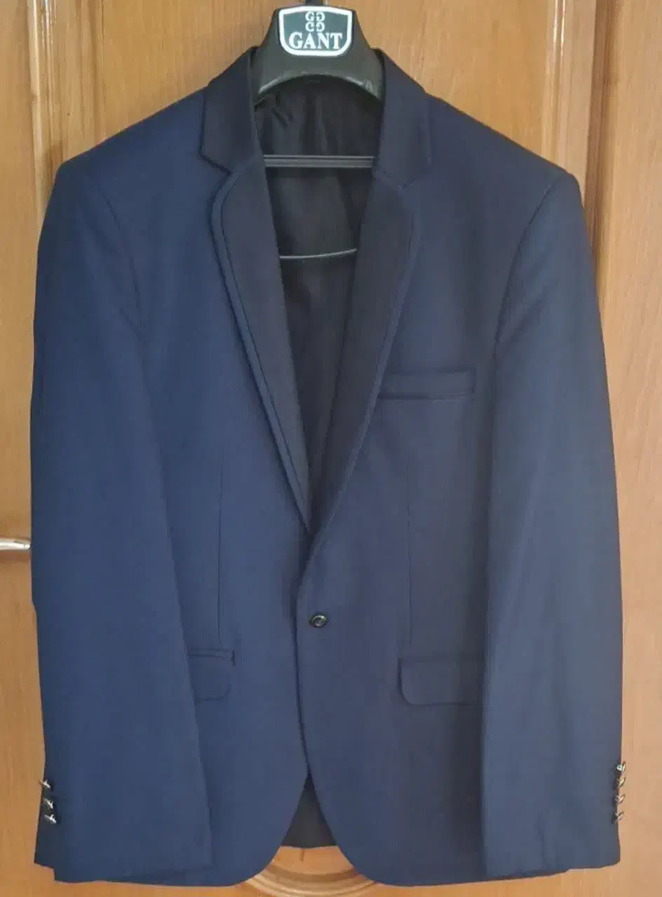 کت وشلواروپیراهن|لباس|اصفهان, ارغوانیه|دیوار