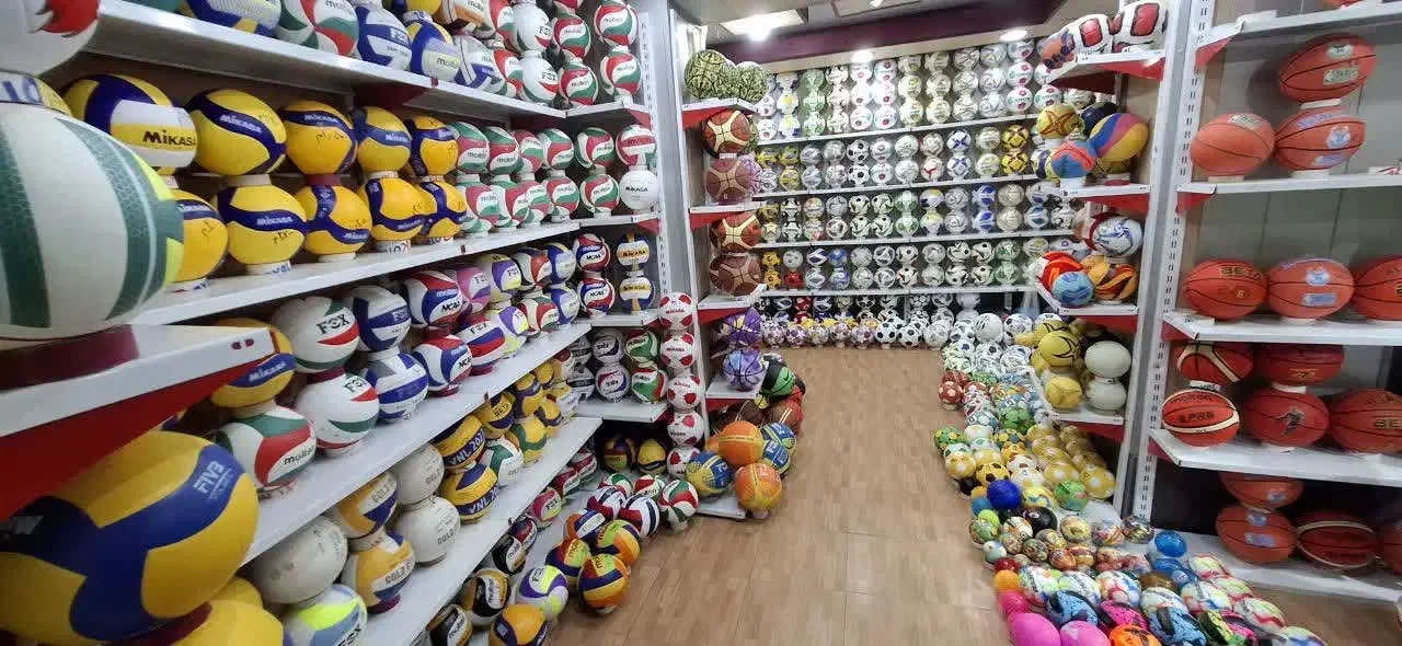 توپ فوتبال،فوتسال،بسکتبال،والیبال و هندبال|ورزش‌های توپی|رشت, بازار|دیوار