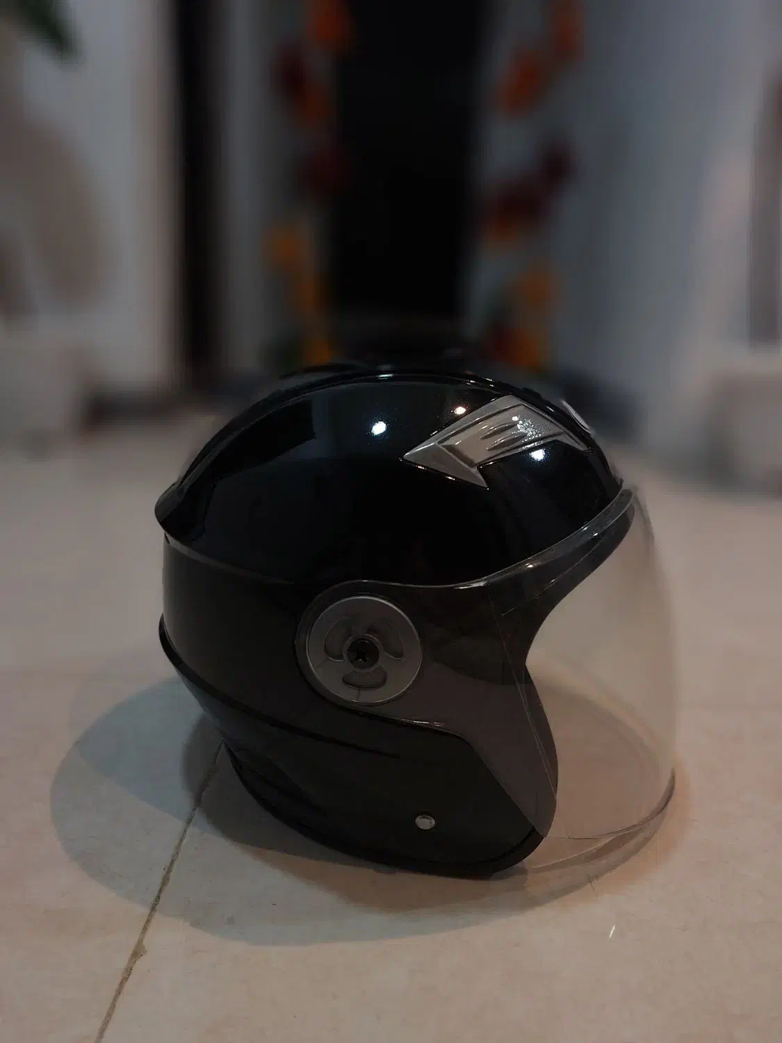 کلاه کاسکت|دوچرخه، اسکیت، اسکوتر|رشت, نظری|دیوار