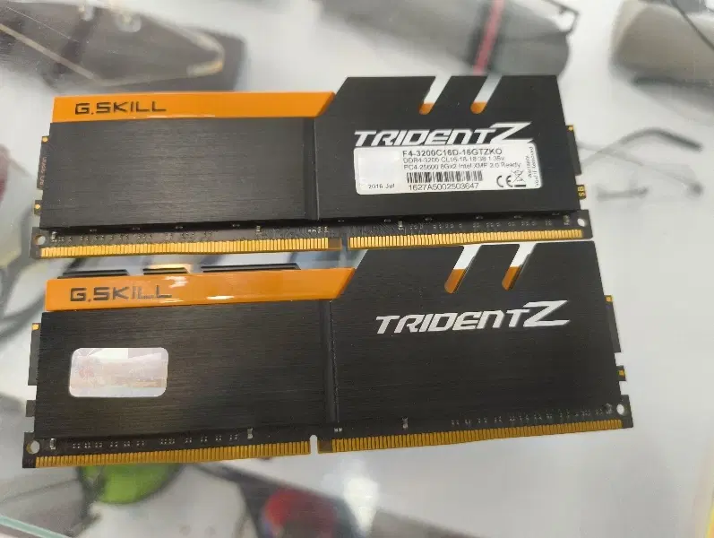 رم g.skill trident z ddr4 ×2 16G 3200|قطعات و لوازم جانبی رایانه|شیراز, عادل آباد|دیوار