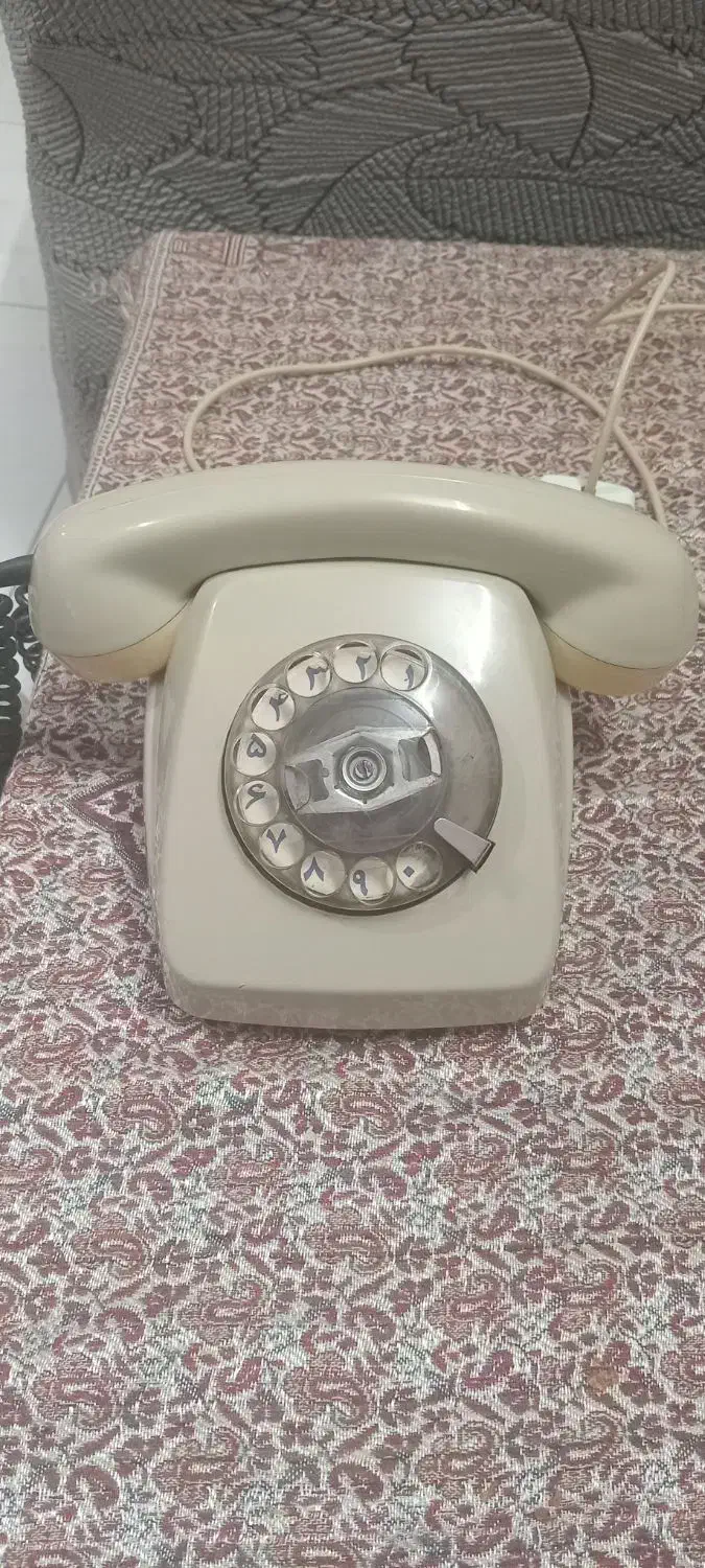 گوشی قورباقه ای قدیمی المان اصل|کلکسیون اشیاء عتیقه|کرج, حیدرآباد|دیوار