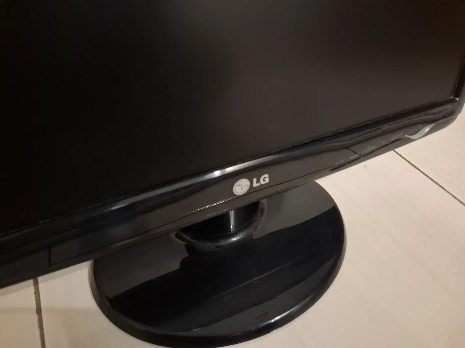 مانیتور LG|قطعات و لوازم جانبی رایانه|تهران, مهران (سیدخندان)|دیوار