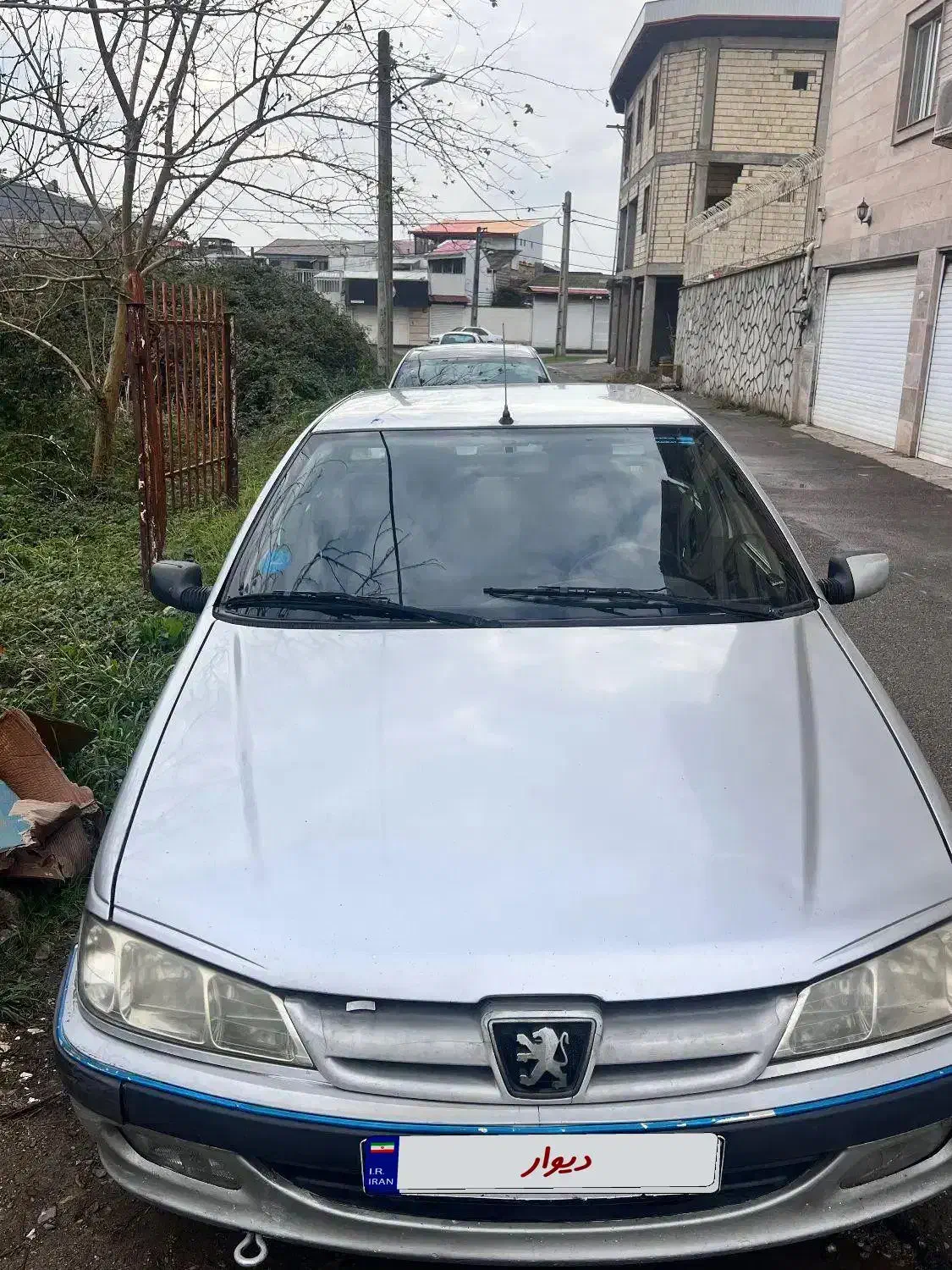پژو پارس ۸۴ تمیز|خودرو سواری و وانت|رشت, فلسطین|دیوار
