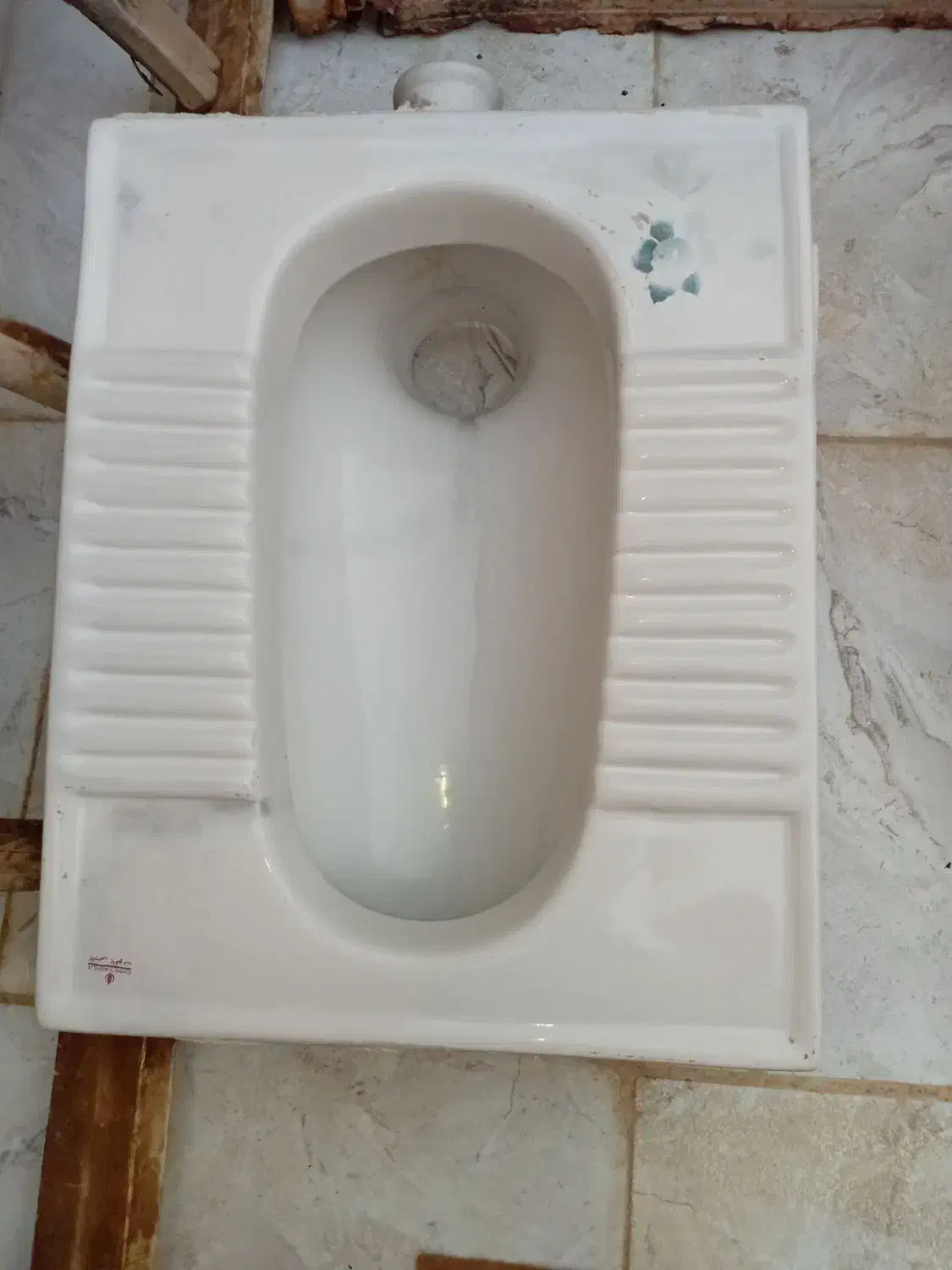 دوعدد سنگ دستشویی|لوازم سرویس بهداشتی|اردکان, |دیوار