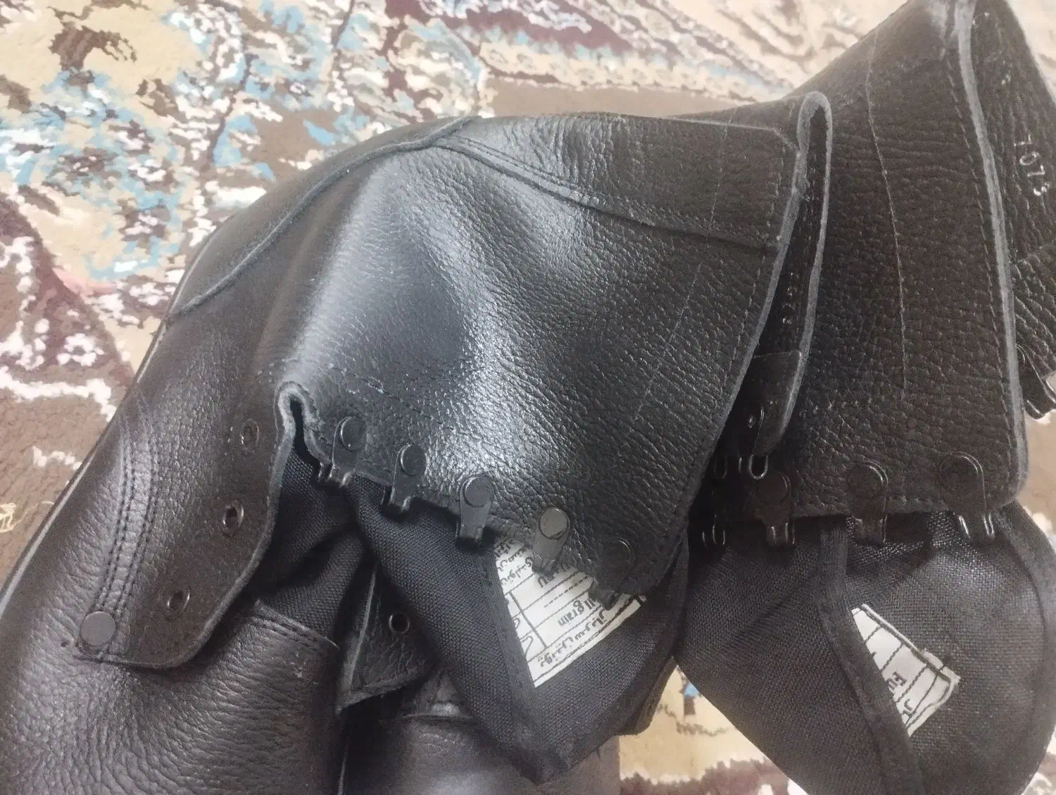 پوتین نظامی نو نو|کیف، کفش، کمربند|شوشتر, |دیوار