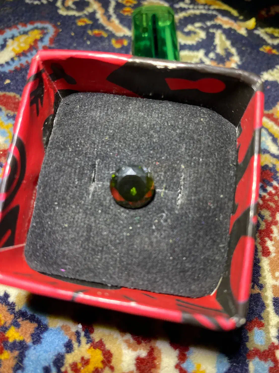 الماس سبز|جواهرات|شیراز, شیخ روزبهان|دیوار