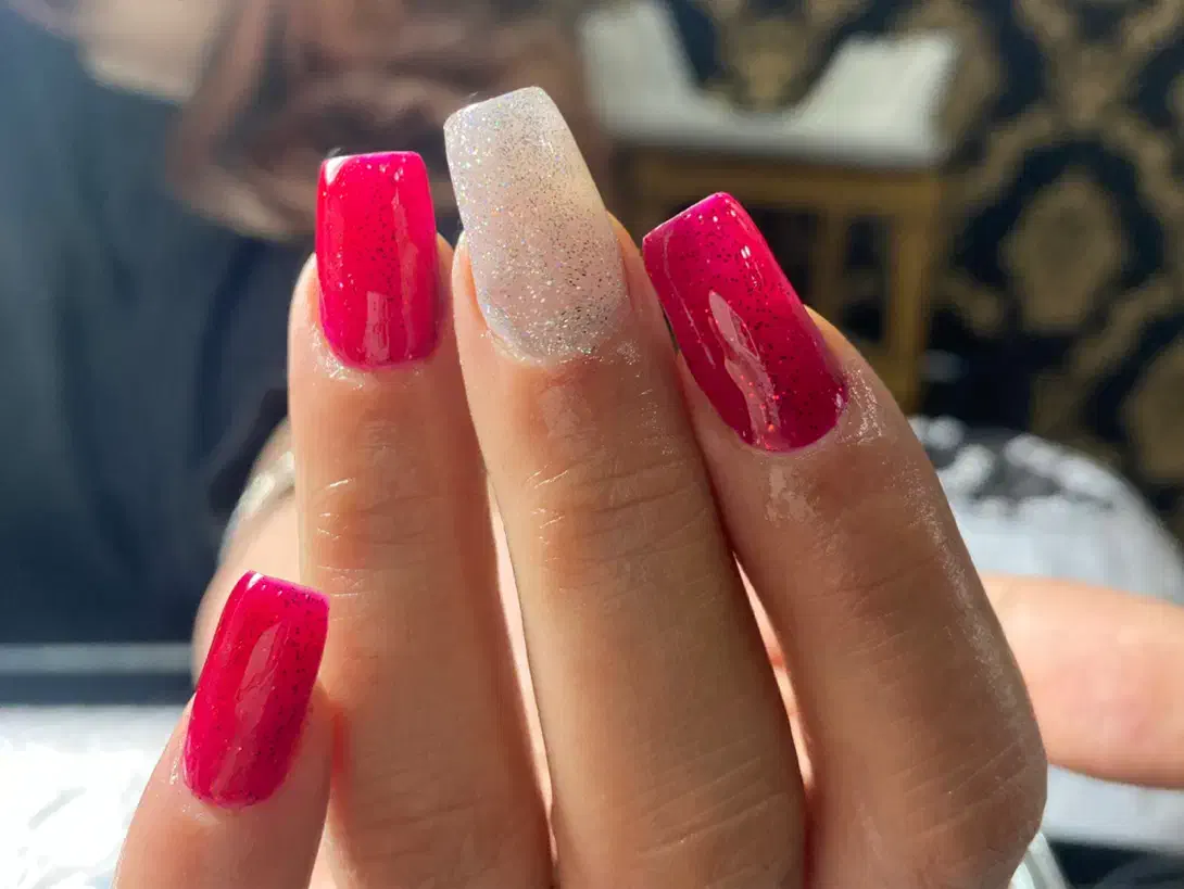 کاشت با هزینه مواد|خدمات آرایشگری و زیبایی|لاهیجان, کوی آزادگان|دیوار