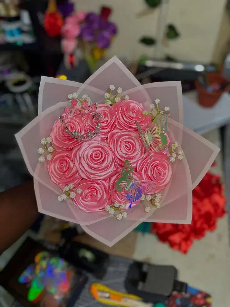 گل روبانی روز زن ۲۰ آذر|گل مصنوعی|ارومیه, |دیوار