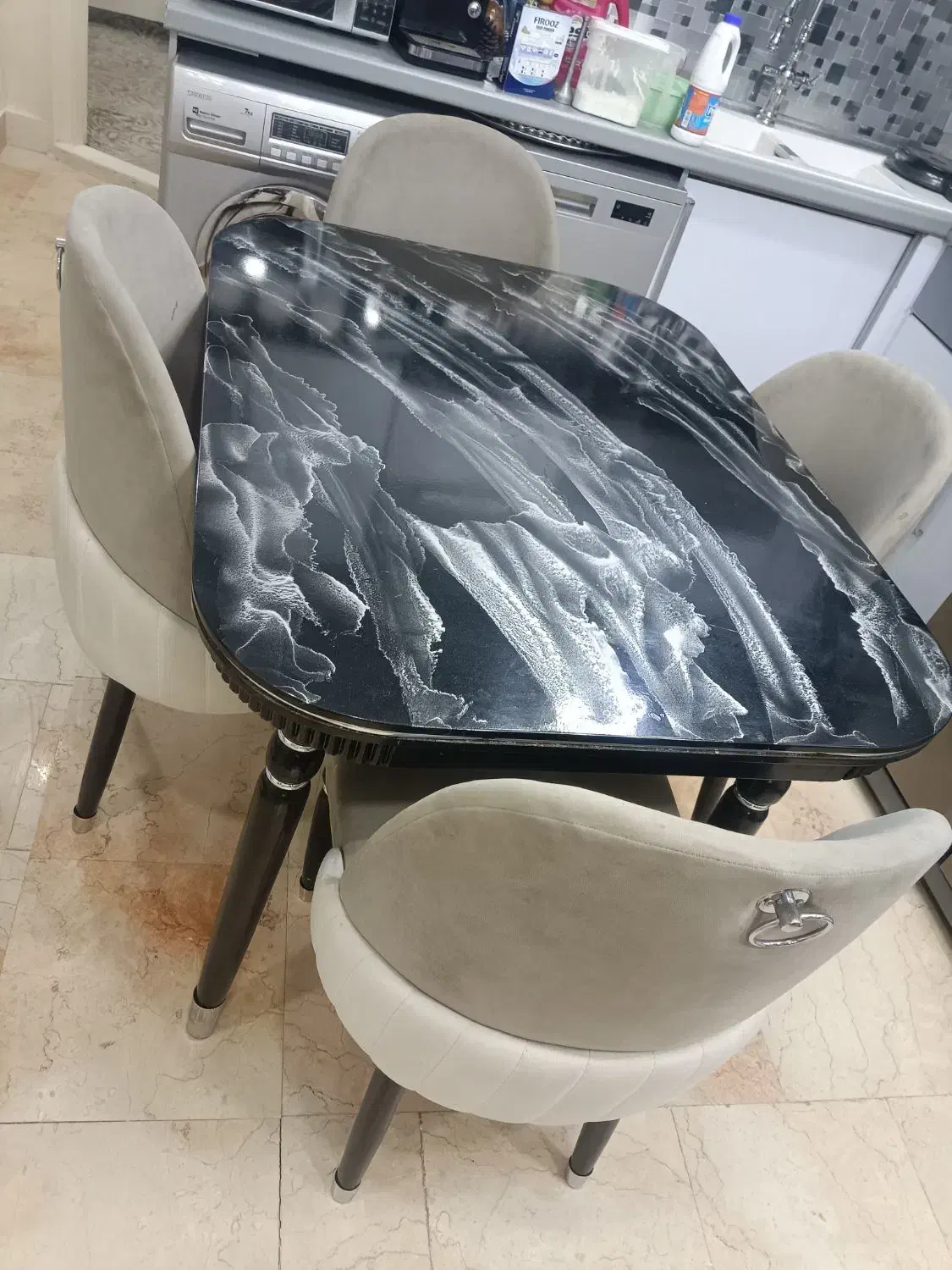 میز غذاخوری|میز و صندلی غذاخوری|اسلامشهر, شهرک قائمیه|دیوار