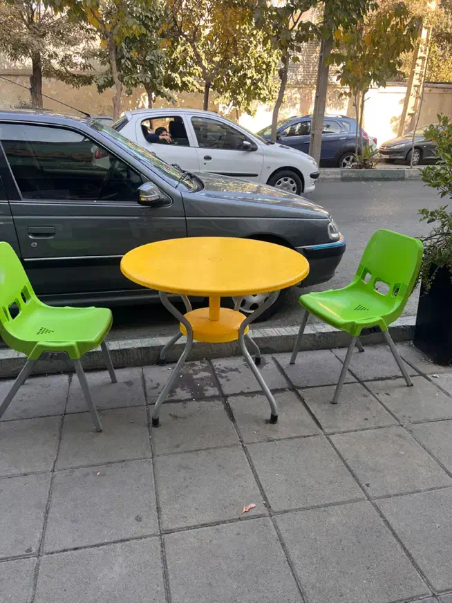 میز و صندلی پلاستیکی|کافیشاپ و رستوران|کرج, گوهردشت|دیوار
