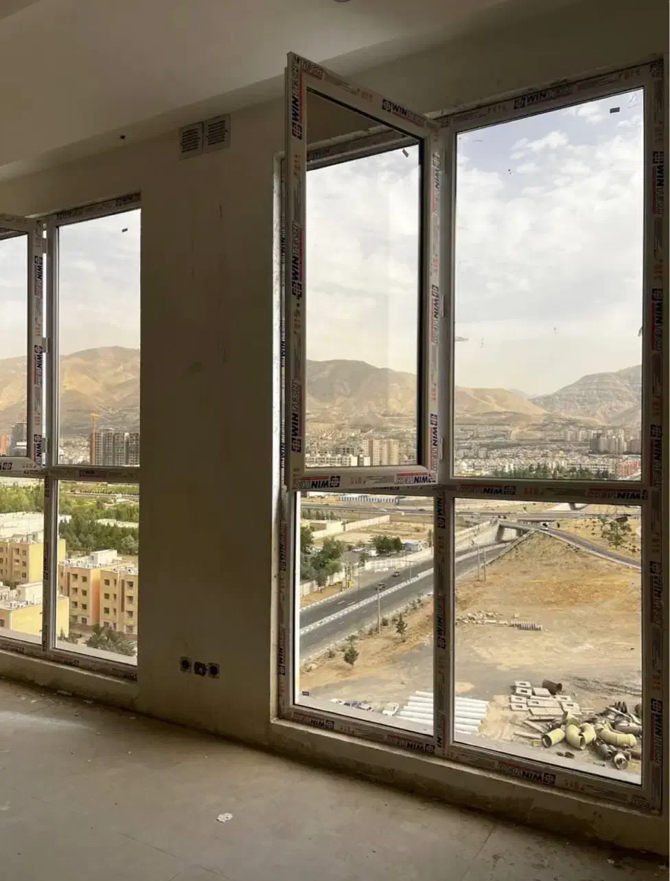 ۱۲۱ متر ۲ خواب کلید نخورده رونیکا پالاس