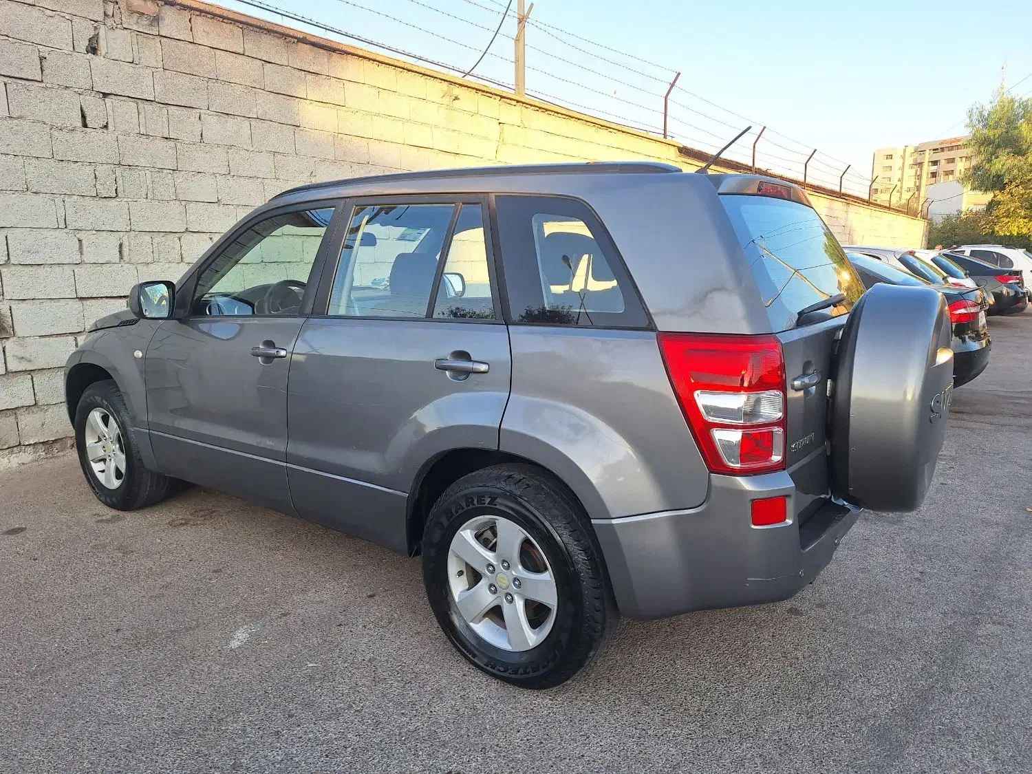 ویتارا ۲۴۰۰ خیلی سالم|خودرو سواری و وانت|پاسارگاد, |دیوار