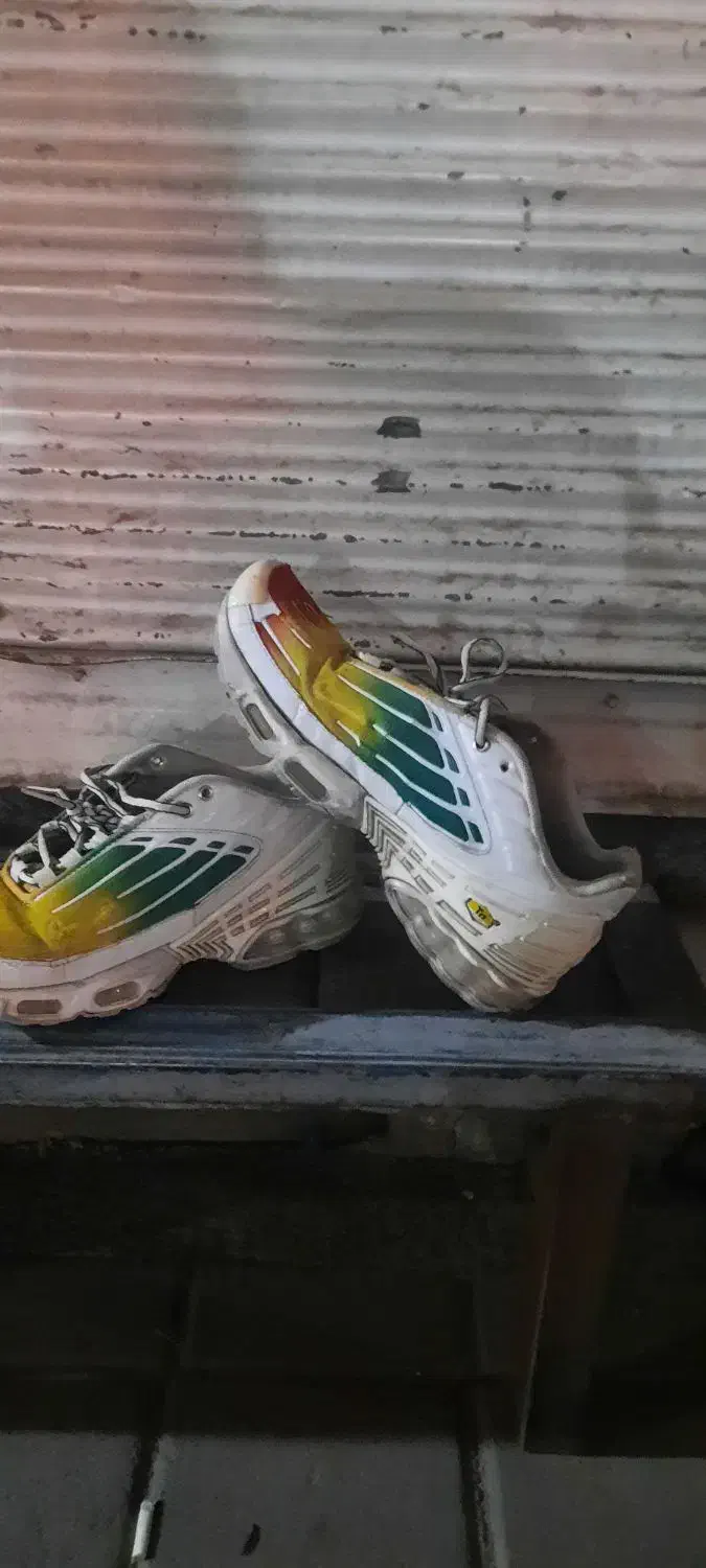 Nike|کیف، کفش، کمربند|اندیشه, اندیشه فاز ۱|دیوار