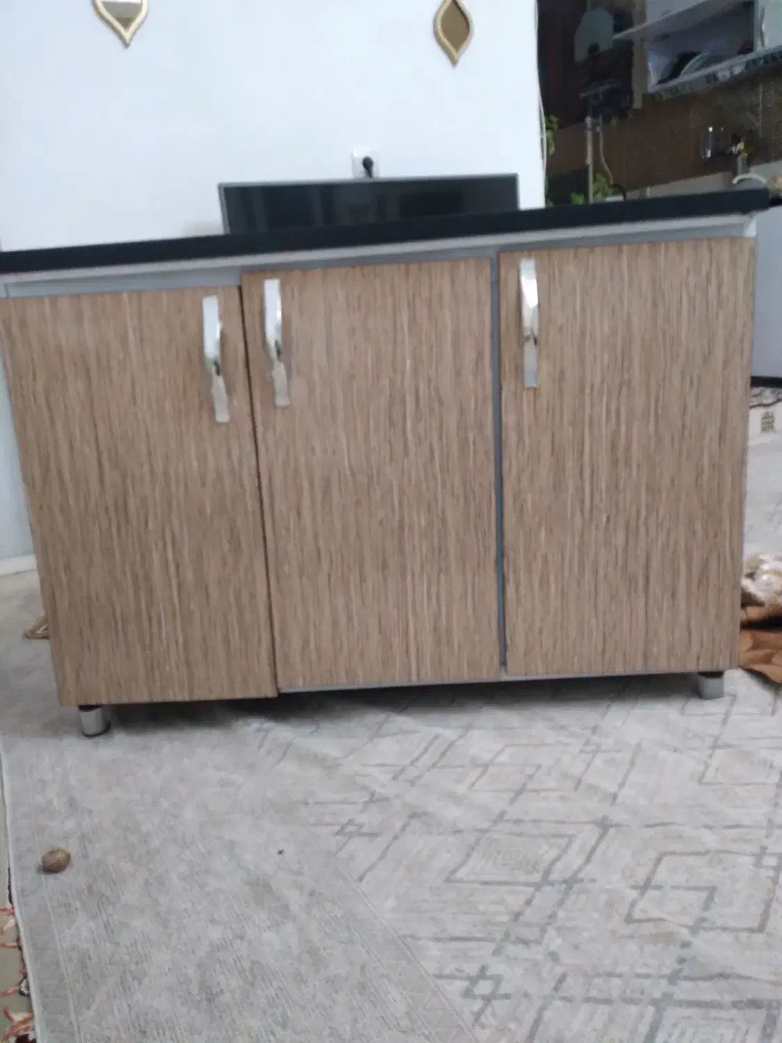 کابینت سه در|مصالح و تجهیزات ساختمان|خاوه, |دیوار