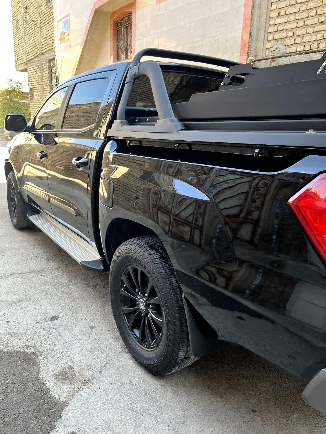 اجرا پولیش و سرامیک بدنه با قیمت مناسب در خانه|خدمات موتور و ماشین|شیراز, کوشک میدان|دیوار