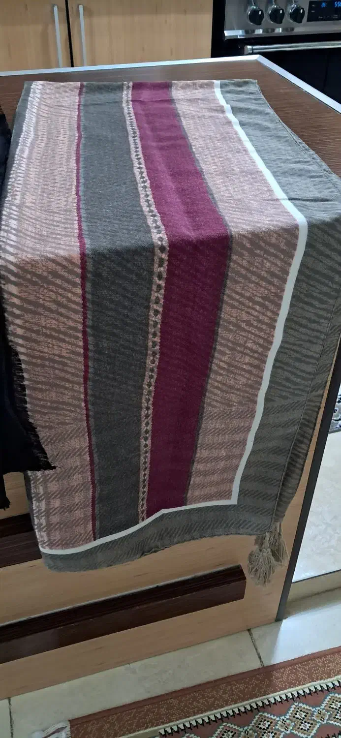 حراج شال و روسری قواره دار نو|لباس|شاهینشهر, فردوسی|دیوار