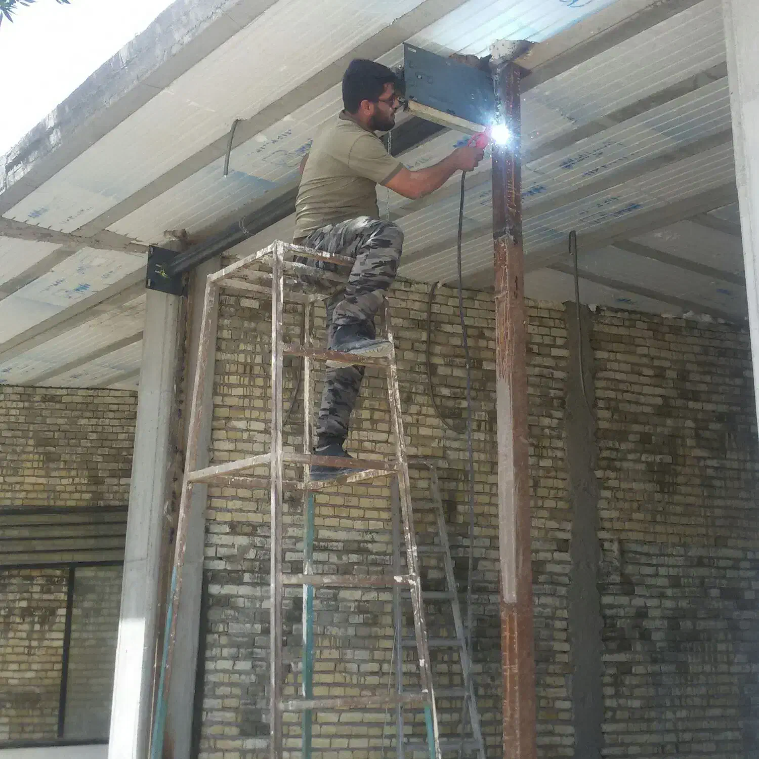 تعمیرات نصب کرکره برقی  نصب سایبان|خدمات پیشه و مهارت|اهواز, کمپلو جنوبی|دیوار