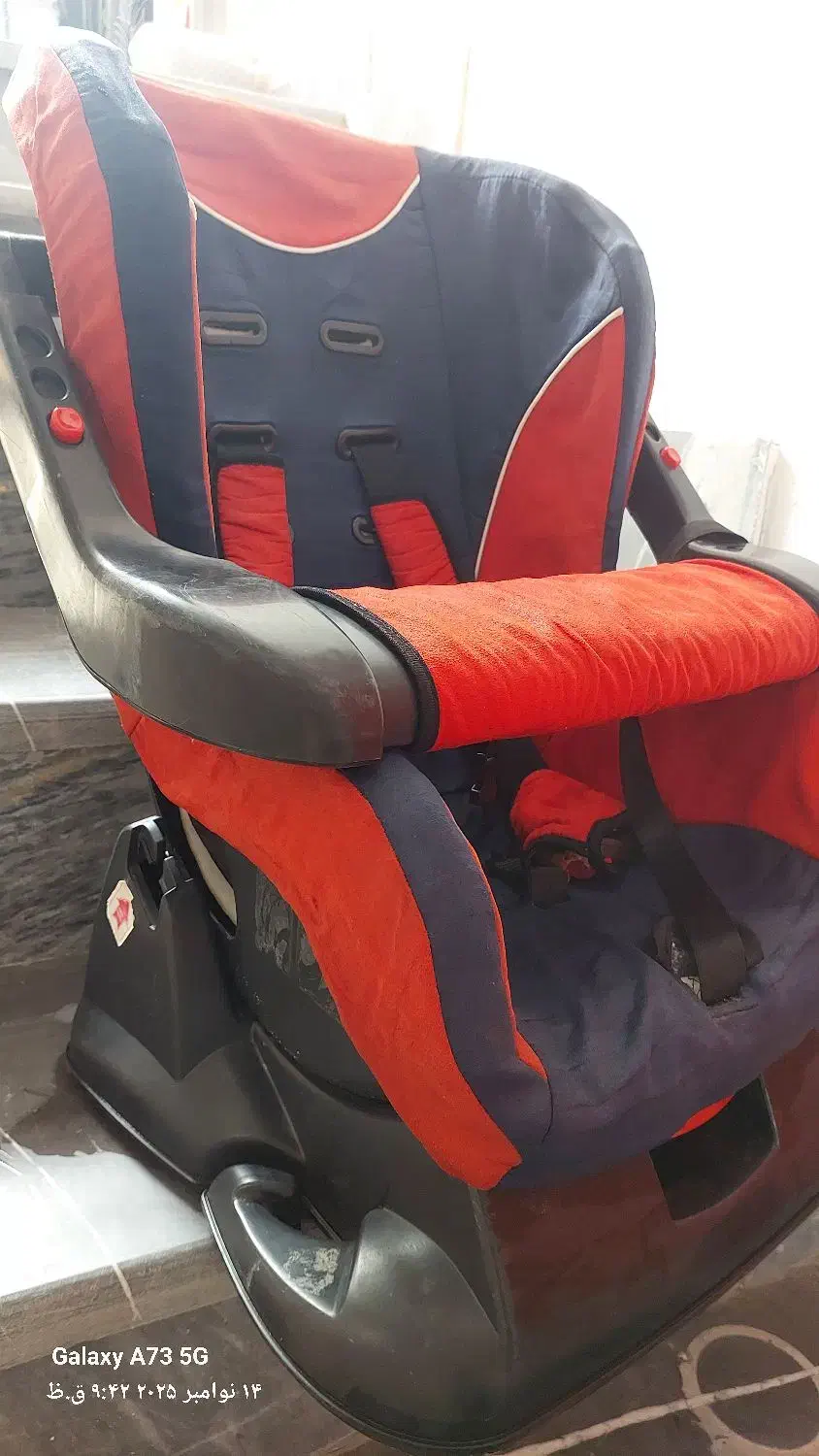 صندلی ماشین کودک|تخت و صندلی بچه|زاهدان, |دیوار