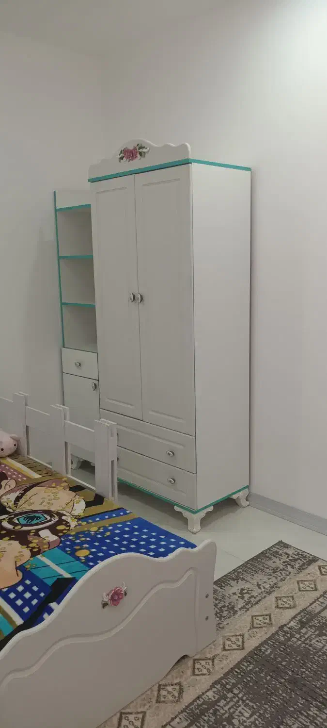 سرویس تخت کودک و نوجوان|تخت و سرویس خواب|هشتگرد, هشتگرد قدیم|دیوار