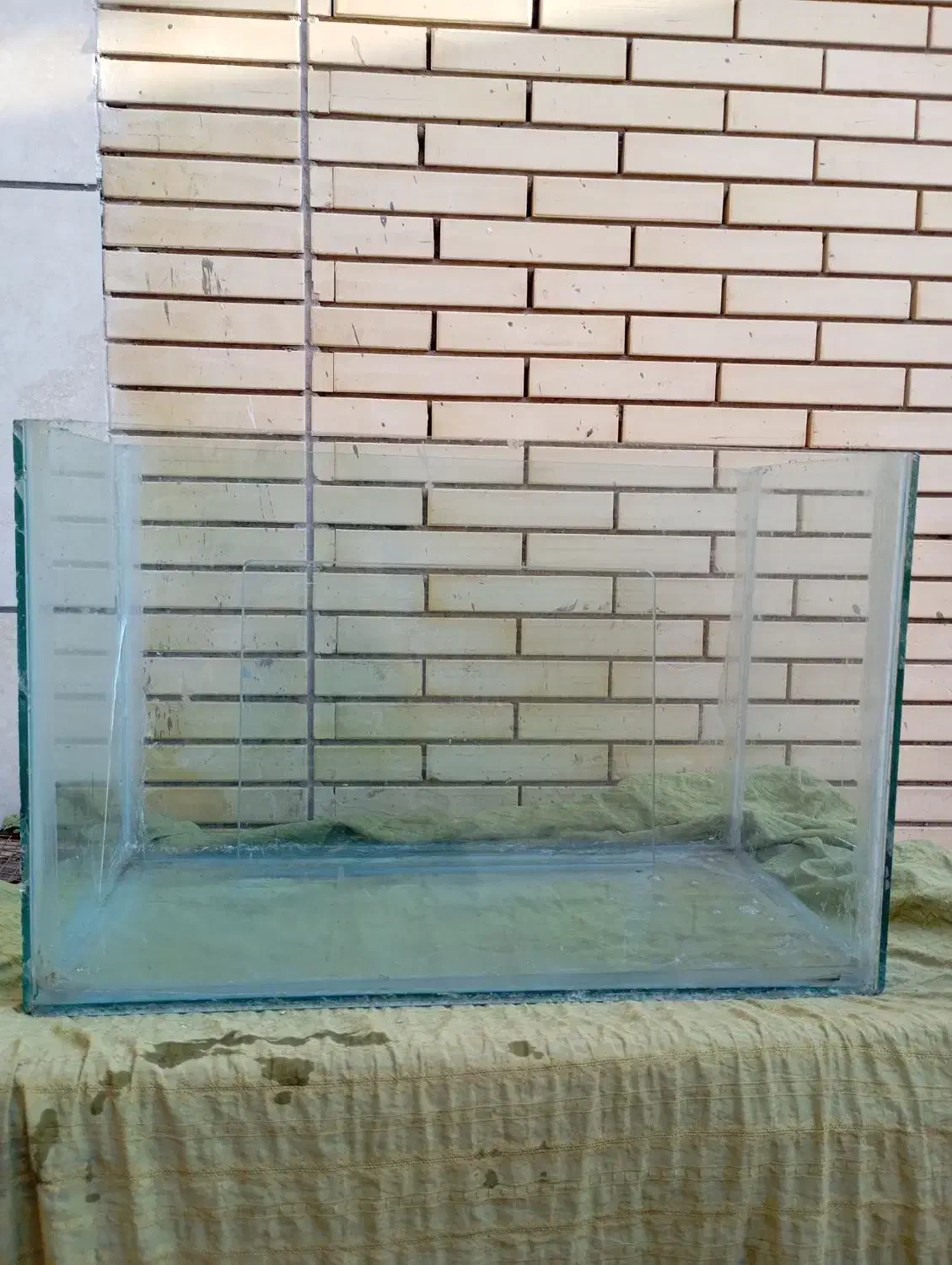 آکواریوم بزرگ فقط 400تومن|ماهیگیری|نیشابور, میدان حافظ|دیوار