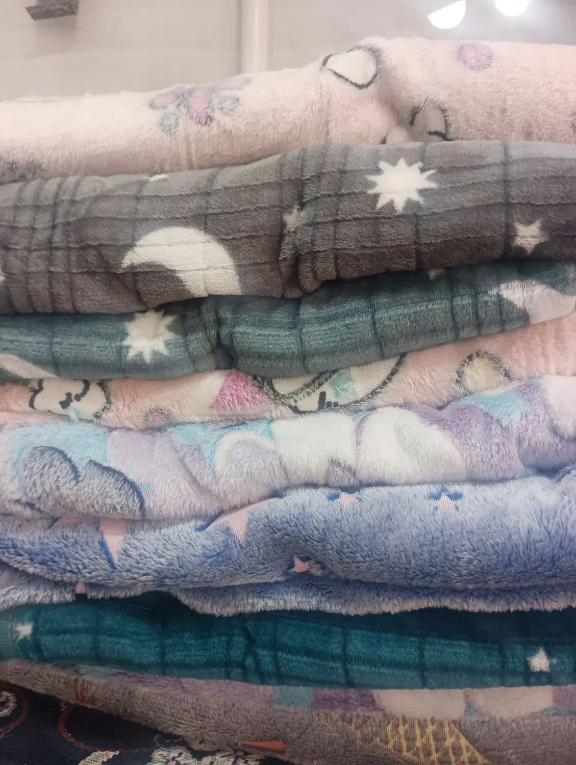 یکنفره پتو|رختخواب، بالش، پتو|کرمان, |دیوار