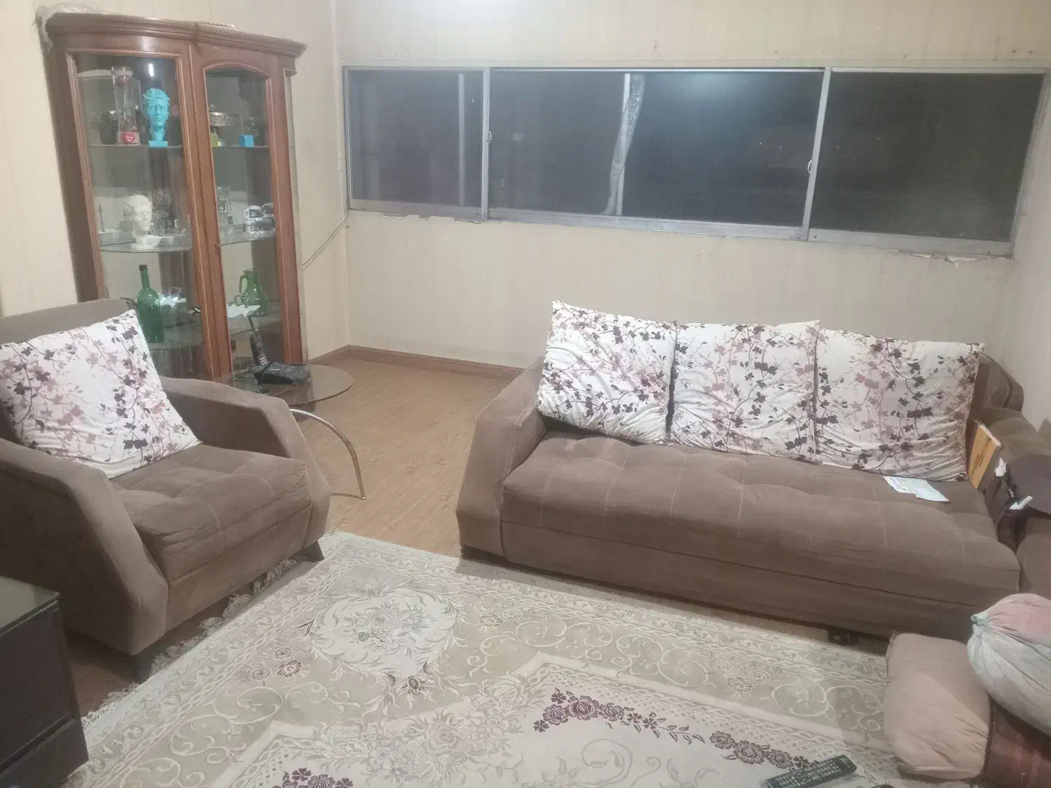 مبل ۷نفره|مبلمان خانگی و میز عسلی|تهران, بهجت‌آباد|دیوار