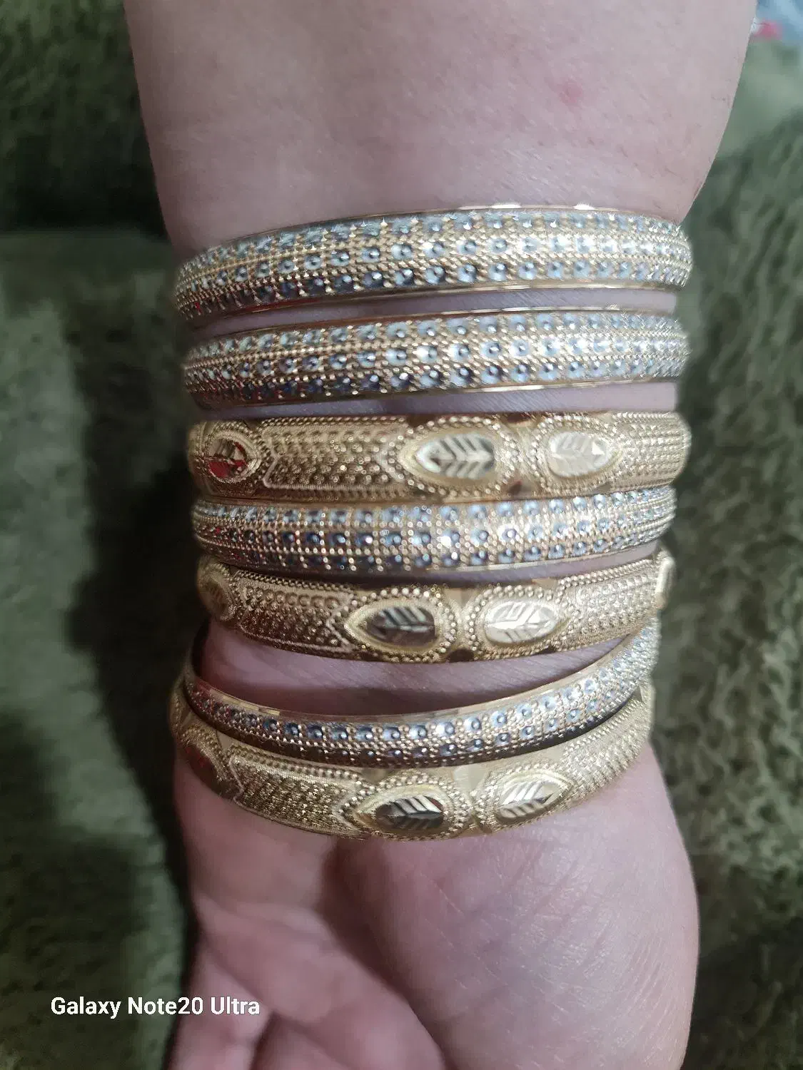 طلای سالم در حد نو|جواهرات|بروجرد, |دیوار