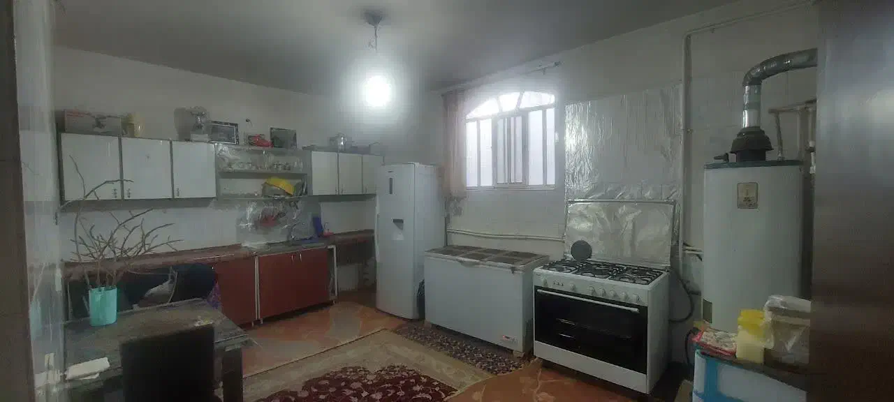 خانه واقع در صالح آباد (تفت )|فروش خانه و ویلا|تفت, |دیوار