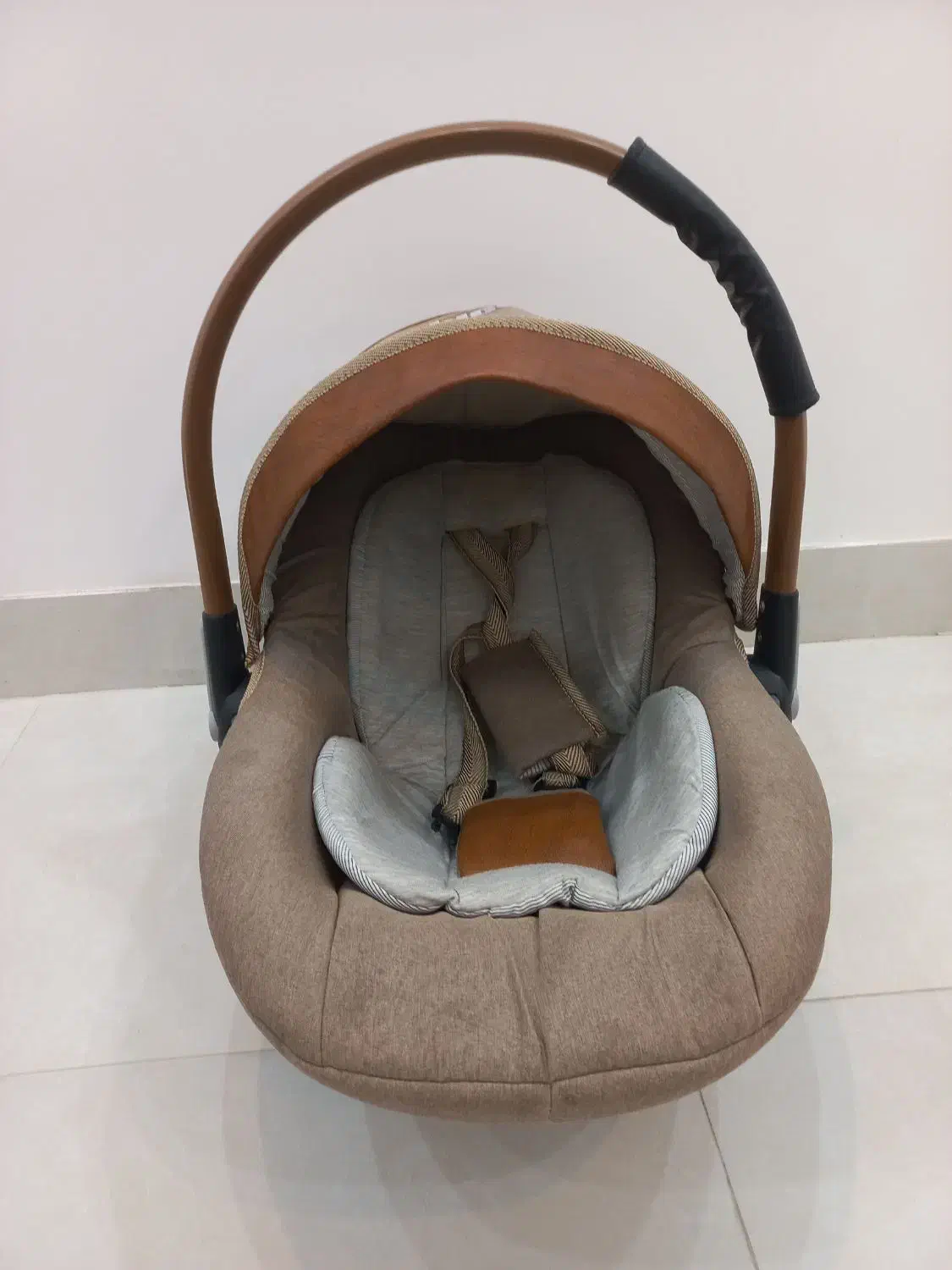 کریر چیکو|اسباب و اثاث بچه|کاشان, نوش آباد|دیوار