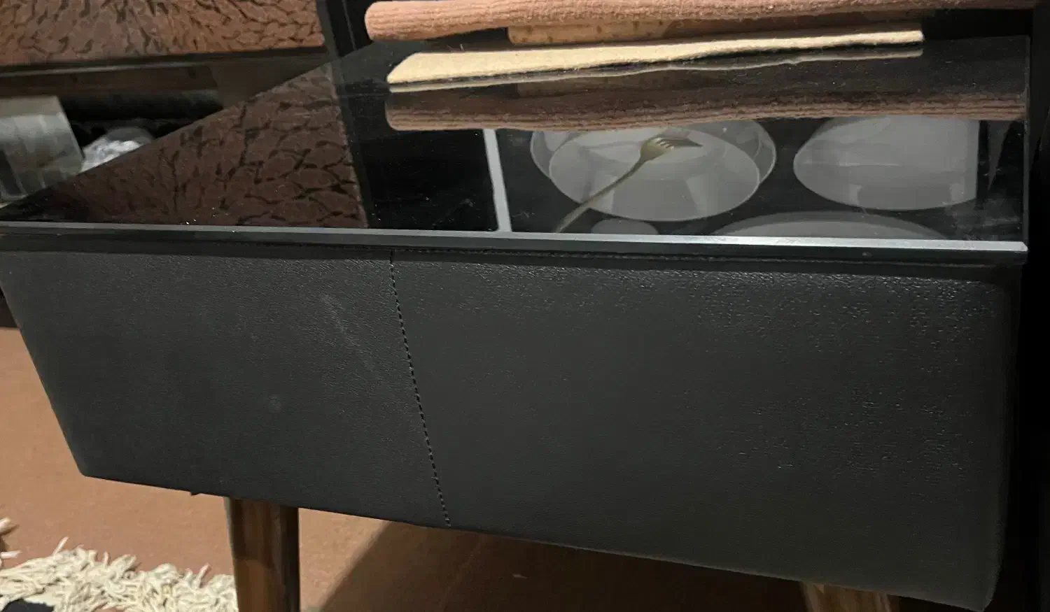 مبل به همراه میز وسط و دو صندلی انتظار|مبلمان خانگی و میز عسلی|نظرآباد, نظرآباد|دیوار