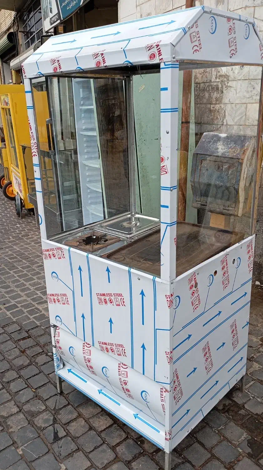 یخچال ایستاده فر ساندویچی ویترین قنادی یخچال بستنی|فروشگاه و مغازه|رشت, ساغری سازان|دیوار