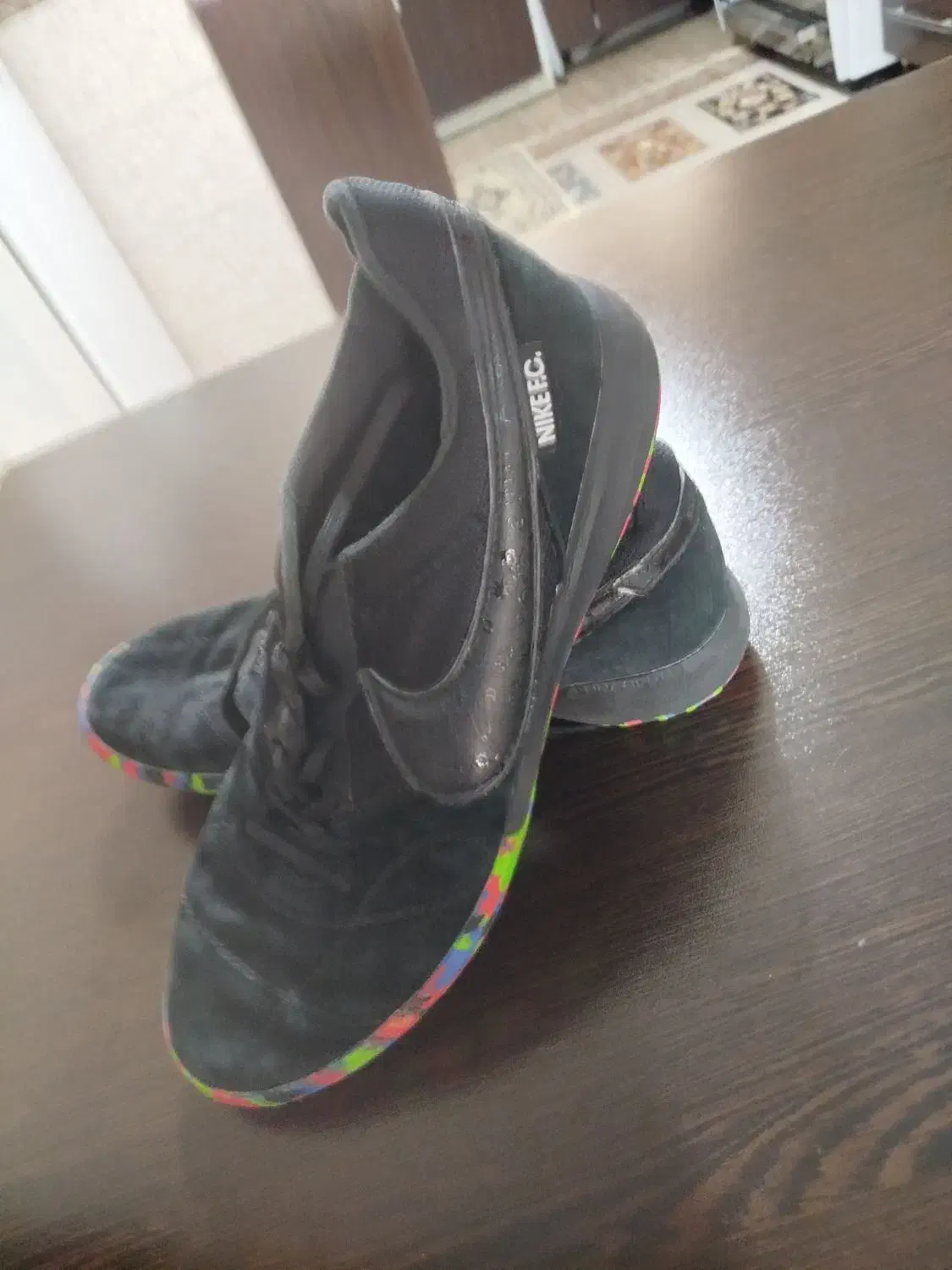 کفش سالنی|کیف، کفش، کمربند|فلاورجان, |دیوار